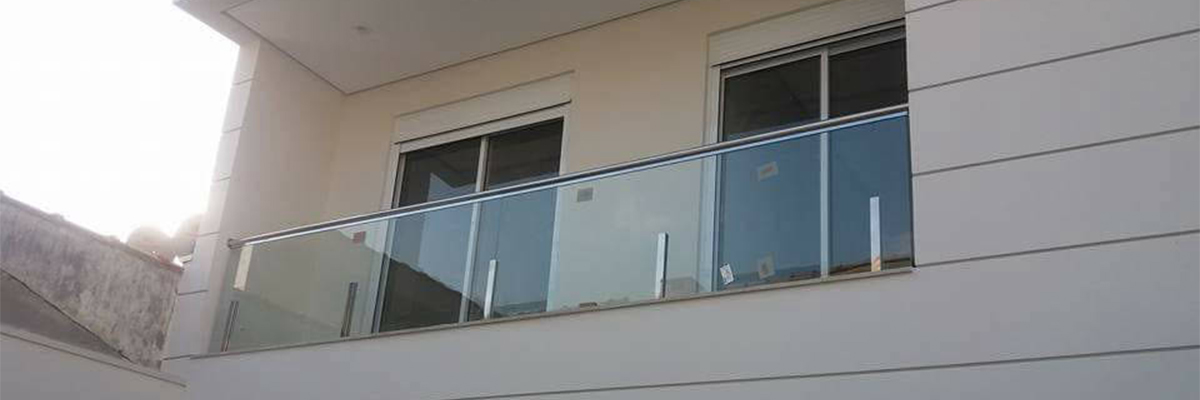 Guarda corpo em vidro Taubaté