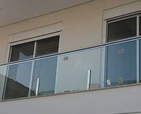 Guarda corpo de alumínio zona norte